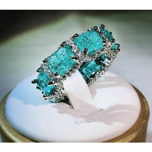 UILZ Engagement Rings