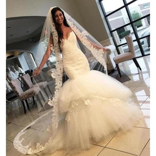 Sexy Spaghetti Straps 2020 Mermaid Lace Wedding Dresses with Sweetheart Backless Tiers Skirt Bridal Gowns Robe De Mariage