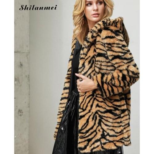 Tiger Print Faux Fur Coat Women Plus Size Leopard Fur Jacket Long Sleeve Pockets Hooded Long Winter Fur Coat Fashion Fur Outwear