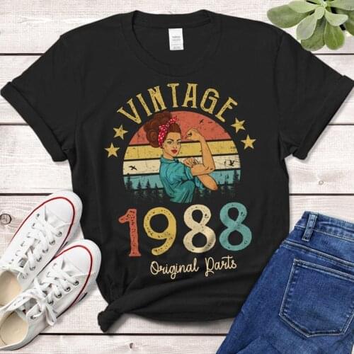 Vintage 1988 Quarantine Edition T-Shirt 33 years old 33rd Birthday Gift Idea Women Girls Mom Wife Daughter 88 Funny Retro Tshirt