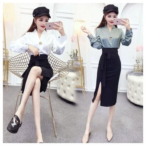 Women 2021 New Autumn Fashion Two-piece Suits Female Solid Color V-neck Buttons Tops Ladies Slim Package Hip Skirts Sets M711