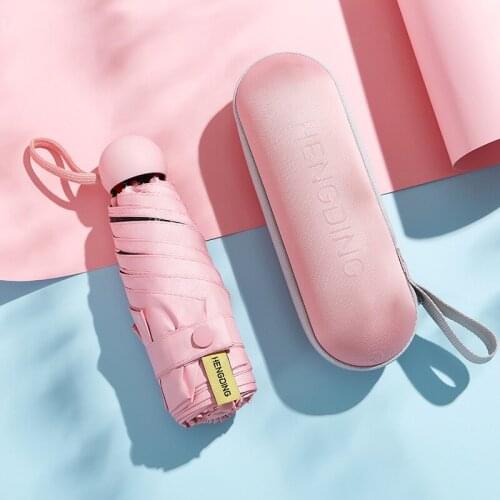 Pocket Capsule Women Parasol Mini Ultra Light Rain Sun Women Umbrella Five Folding Portable UPF50 + Women Travel Rain Gear A6A