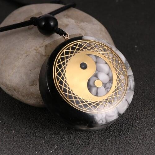Chinese Tai Chi Yin and Yang Orgone Pendant Necklace For Men Women 35mm Big Round Statement Pendants Natural Stone Resin Jewelry