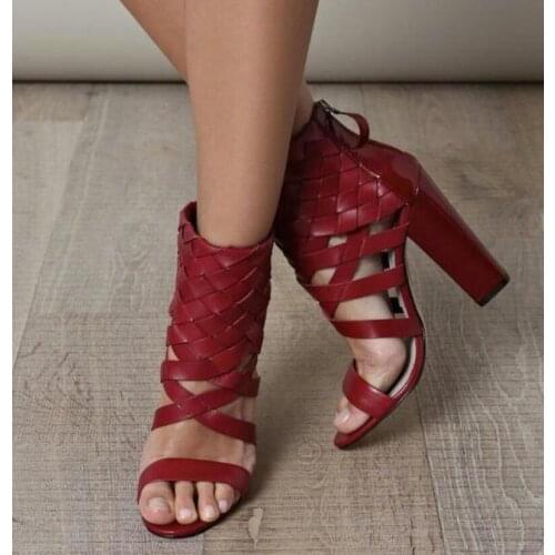 Designer crisscross strap cutout wpmen high heel sandals open toe chunky heels party dress shoes woman size 34 - 42 free sh