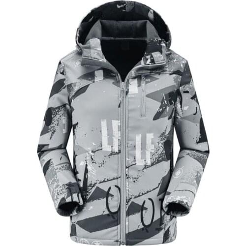 New Soft Shell Outdoor Jacket Men/Women Waterproof Windproof Hooded Jacket Camouflage Windbreaker Autumn Winter Man Fleece Coat