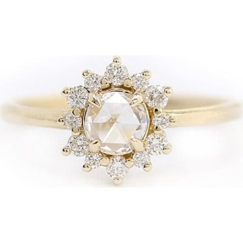 Exquisite Minimalistic Golden Crystal Wedding Ring Ladies Fashion Temperament Jewelry Romantic Luxury Jewelry Gift Free Shipping