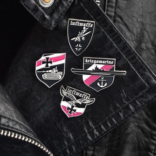 Army Air Force Navy Metal Pins Battleship Tank Fighter Eagle Brooches Badges Lapel Enamel Pins Jewelry Gifts for Military fans