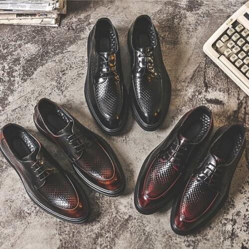 Yomior British Vintage Men Dress Shoes Leather Lace-Up Pointed Toe Casual Formal Business Brogue Shoes Black Wedding Oxfords