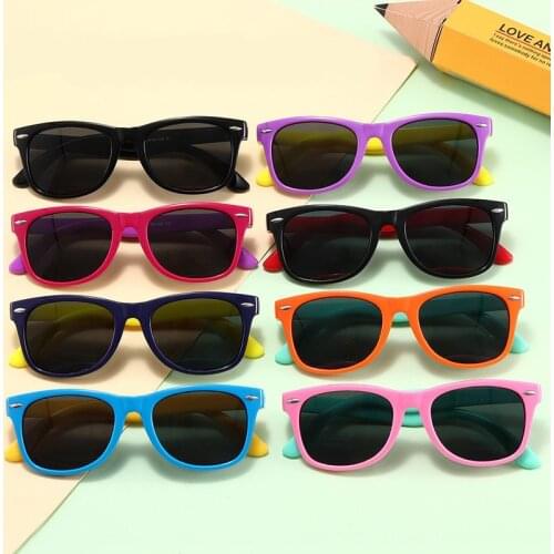 Childrens Fashion Polarized Sunglasses Silicone UV400 Glasses Classic Retro Soft Sunglasses Girls Goggles Anti-glare Glasses