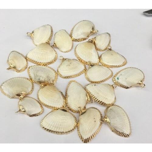 New 10 pcs Natural Scallop Shell Pendants For jewelry making DIY Accessories Fit Necklaces Size 25x35-20x30mm