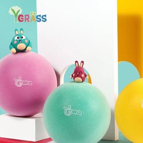 YGRASS Game Balls