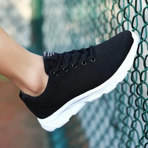 The Main Push New Style Womens Vulcanized Shoes 35 Casual Flying Woven Breathable Sports Shoes 39 Large Size 42 Female Shoes 40