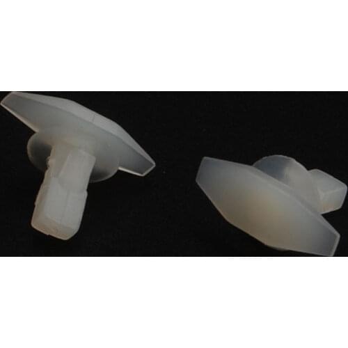 BBQ@FUKA 50pcs Nylon Weatherstrip Clips Weather Strip Retainer 67868-89101 Fit For 4Runner 1984-1989 Car-Styling