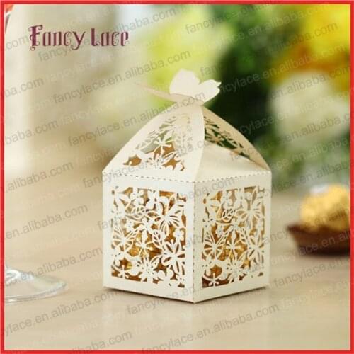 50pcs Laser Cutting Flowers Wedding Candy Box Customized For Gift Packing Bags Chocolate Boxes Party Decoration Supplies