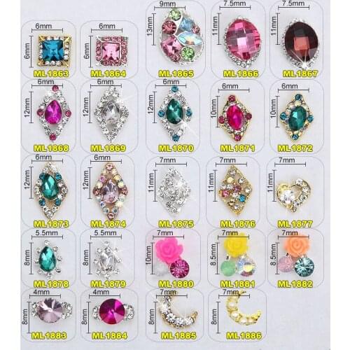 High Quality 20pcs/lot New Shiny Nail Jewelry Diamond Moon Diamond Shape Alloy Rhinestone 3D Charm DIY Nail Supplies Decoration