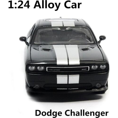 1:24 alloy car,high simulation model cars dodge challenger, metal diecasts, coasting, the childrens toy vehicles, free shipping