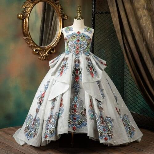 Flower Girl Dresses Illusion Crystal Embroidery Sleeveless O-Neck Princess Floor-Length Tulle Lace Luxury Kids Party Gown H632