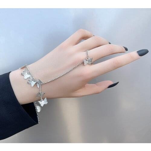 Aprilwell One Piece Vintage Aesthetic Bracelet With Finger Ring Butterfly Link Wrist Chains For Women Lady 2021 Fashion Jewelry
