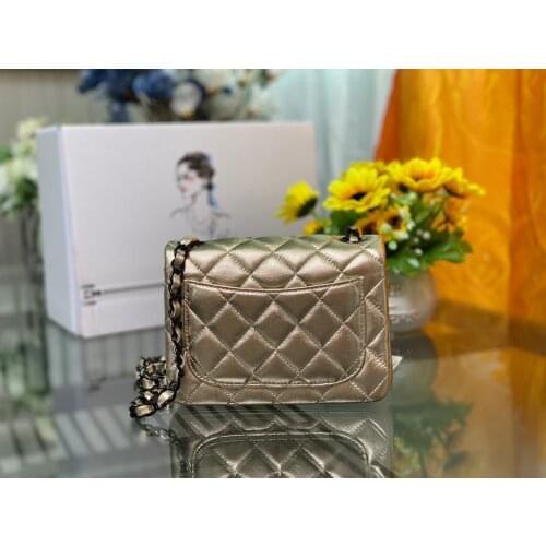 Ip008 Solid Color Flap Crossbody Bags for Women Genuine Leather Trendy Designer Handbags Ladies Luxury Small Shoulder Bag