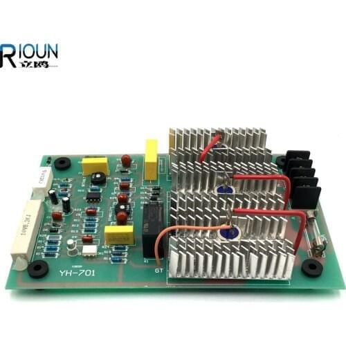 AVR 701 AVR 703 AVR 704 Universal Generator Module Automatic Voltage Regulator AVR701 AVR703 AVR704