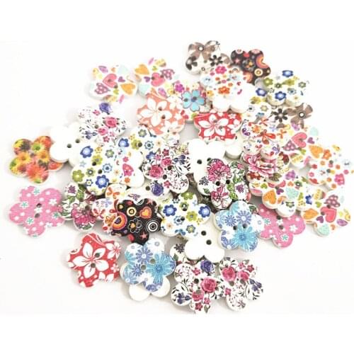 100pcs Wooden 16mm Mixed Flower Florals Painted 2 Holes Buttons Sewing Accessories