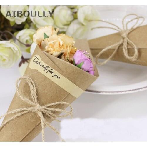 50pcs/lot DIY Handmade Kraft Paper Candy Boxes with Rope Tag Flower Cones Holder Ice Cream Wedding Table Decor Party Gift Box