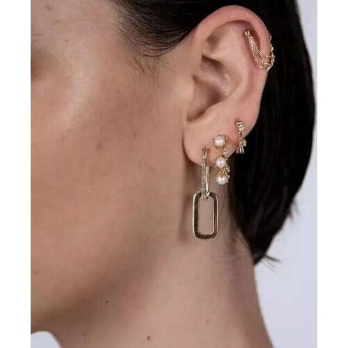 2021 Fashion Lucky Micro Pave Cz Pearl Crystal Clip Ear Cuff Earrings For Women Ladies Bohemian Classic Wedding Geometry Jewelry