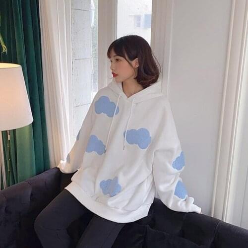 Hooded womens spring 2021 Korean version of the three dimensional blue sky and white clouds design loose feeling lowered top