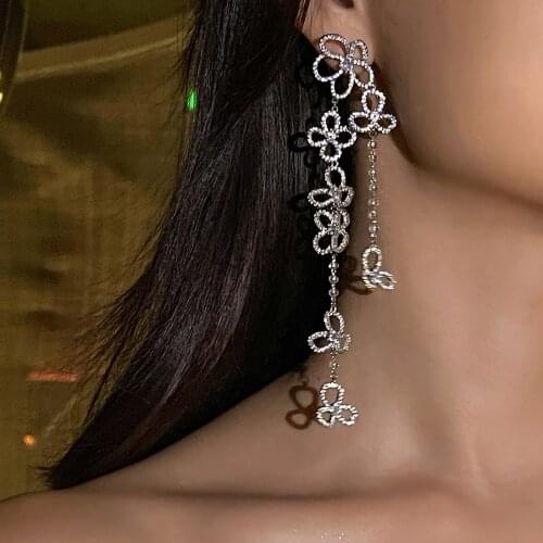 Light luxury design sense romantic asymmetric Flower Earrings long earrings earrings female Earrings