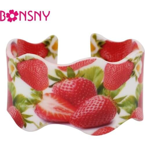 Bonsny Acrylic Strawberry Pattern Wide Cute Bracelets Bangles For Women 2017 News Fashion Fruit Jewelry Party Accessories Bijoux