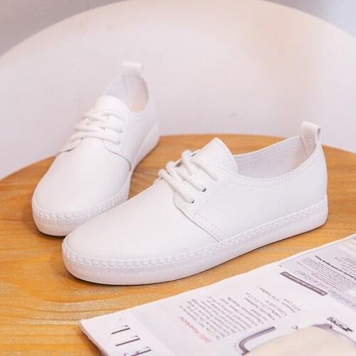 Fashion Woman Shoes New Fashion Women Shoes Casual Flats PU Leather Soft Solid Color Simple Women Casual White Shoes Sneakers