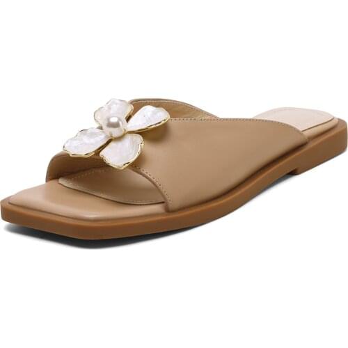 Women Outside Leather Slippers Sexy Ladies Flat Flower Shoes Fashion Summer Slipper Apricot Beige Square Toe Female Slieds M147