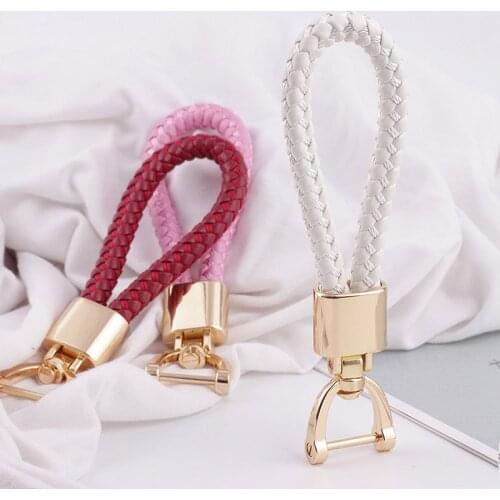 High-Grade Hand Woven Leather Car KeyChain Woman Wallet Chain Bag Charm Christmas Gifts Lovely Temperament Car Buckle Keychain