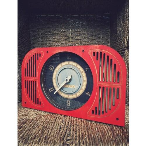 HANDMADE A Table Clock