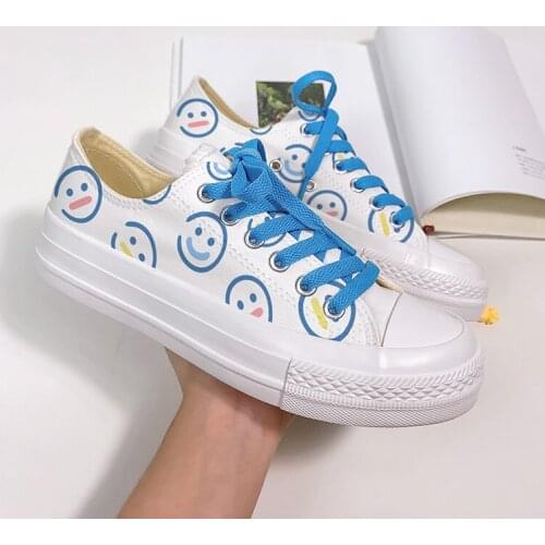 Amy and Michael Lovely Smile Face Hand Painted Canvas Shoes Low Top Flat Lace Up Leisure Woman Vulcanize Shoes for Girl Students