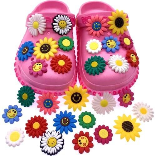 Wholesale 50PCS Mix Sunflower Shoes Charms Plant Decoration For DIY Croc Jibz Garden Shoes Wristband Accessories Girls BB Gifts