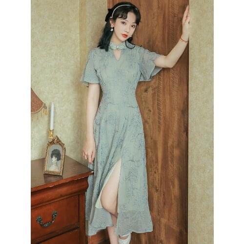 Summer New Womens Chinese Style Retro Slim Cheongsam Girl Style Dress Side Slit Literary Temperament Embroidered Long Dress
