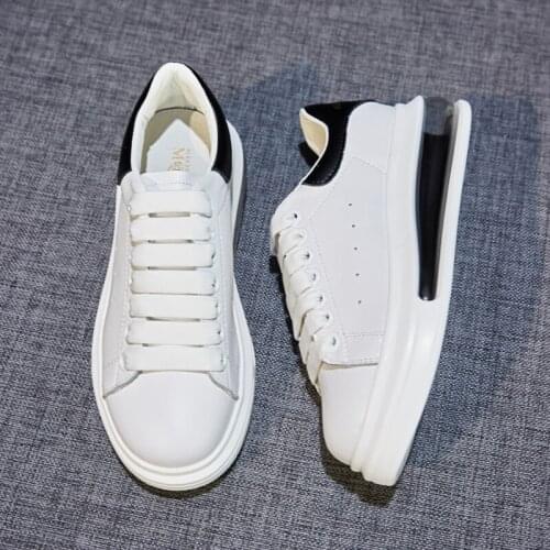 Mens and womens common thick soled sports shoes pure color mens shoes womens air cushion shoes dad new luxury design