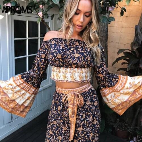 Aproms Boho Floral Print 2 Piece Set Women Casual Holiday Loose Overall Elegant Off Shoulder Flare Sleeve Top Wide Leg Pants Set