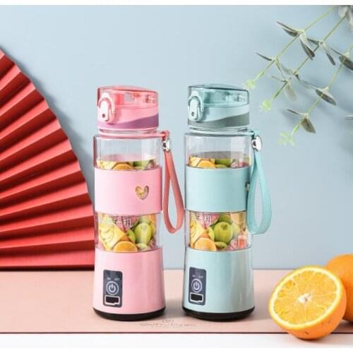 Juicer portable small home kitchen creative juicer cup mini electric fruit juice machine four blade fresh squeezed