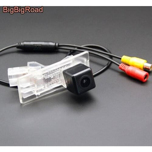 BigBigRoad Vehicle Wireless Rear View Parking Camera HD Color Image For Renault Duster / Dacia Duster 2010 2011 2012 2013 2014