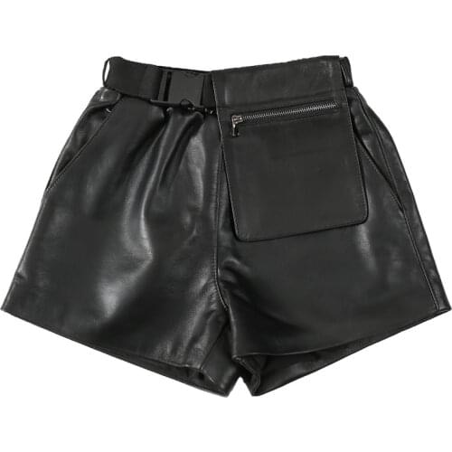 2020 Spring new true lederhosen womens short sheep leather casual short show thin elastic waist straight tube leather short
