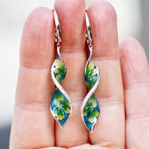 Vintage Women Rhinestone Inlaid Spiral Enamel Earrings Jewelry Flower Petal Handmade Enamel Dangle Earrings for Women