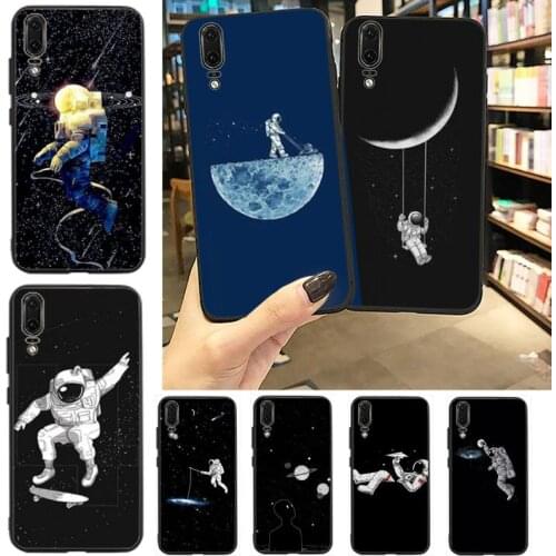 Moon astronaut space universe Phone Case For Huawei P20 P30 P40 lite Pro P Smart 2019 Mate 10 20 Lite Pro Nova 5t