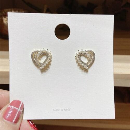 2021 New Arrival Heart Metal Women Classic Stud Earrings Hollow Out Love Pearl Earrings Simple Earrings Elegant Jewelry