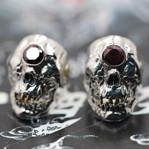 Personality Cyclops Skull Ring Red/Green/Blue Zircon Motorcycle Party Biker Ring Domineering Couple Ring Men Women Jewelry