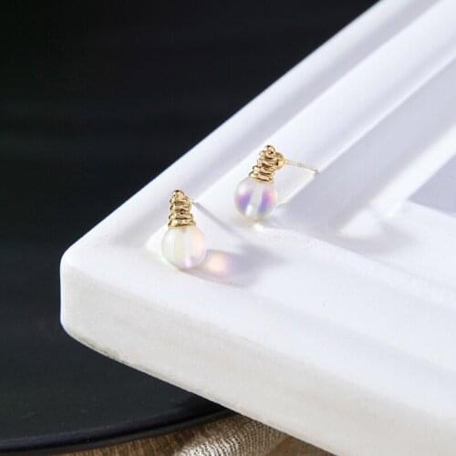2020 New Arrival Hypoallergenic Gold Color Acrylic Bead Light Bulb Tiny Small Stud Earrings For Women Fashion Jewelry Wholesale