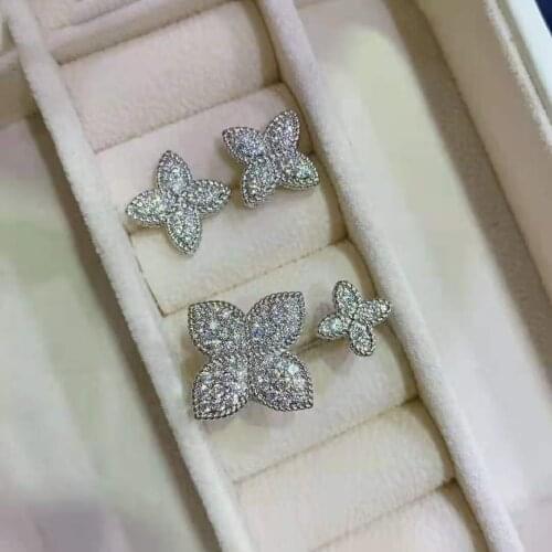 Funmode AAA Cubic Zircon Pave Four Flower Shape Design Open Adjustable Rings Couple rings bijoux anillos mujer Wholesale FR219