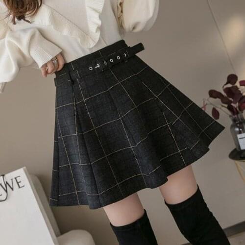 Spring Autumn Winter New Korean version of a hundred high-waisted short skirt college wind a word poncho skirt grid hair skirt