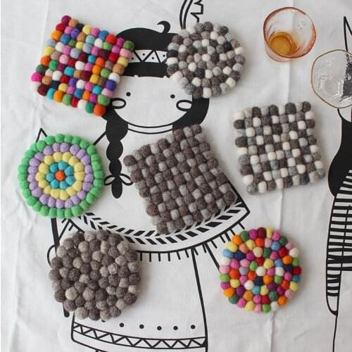 10cm Nepal Wool Felt Cup Pad Handmade Ball Ball DIY Poke Music Meal Mats Heat Insulation Home Tablewares